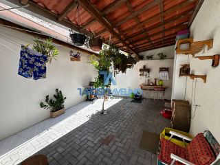 Casa Duplex com 3 suítes em Cond Fechado - Atalaia