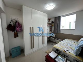 Casa Duplex com 3 suítes em Cond Fechado - Atalaia