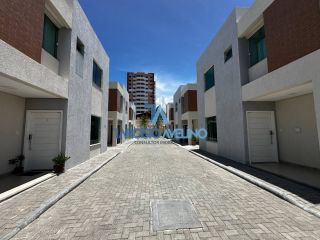Casa Duplex com 3 suítes em Cond Fechado - Atalaia