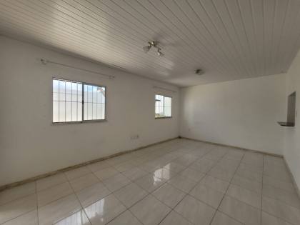Casa 2/4 sendo 1 suíte - Aruana