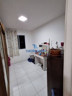 Apartamento 2/4 Reformado - Cond Villa das Flores