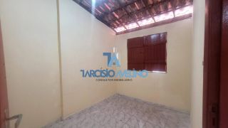 Casa 2/4 na Coroa do Meio