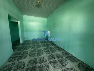 Casa 3/4 com suíte no Eduardo Gomes