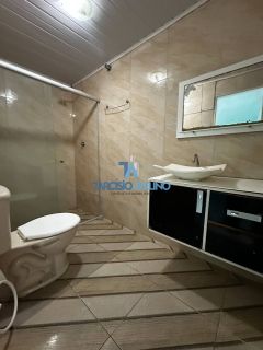 Casa 3/4 com suíte no Eduardo Gomes