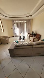 Casa espaçosa à venda na Praia de Guaibim – Valença/BA