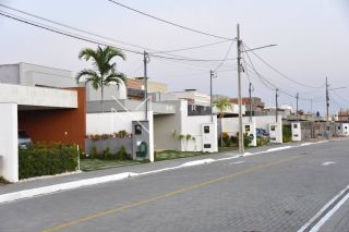 Lote / Terreno de Condomínio Para Vender Morada do Lago
