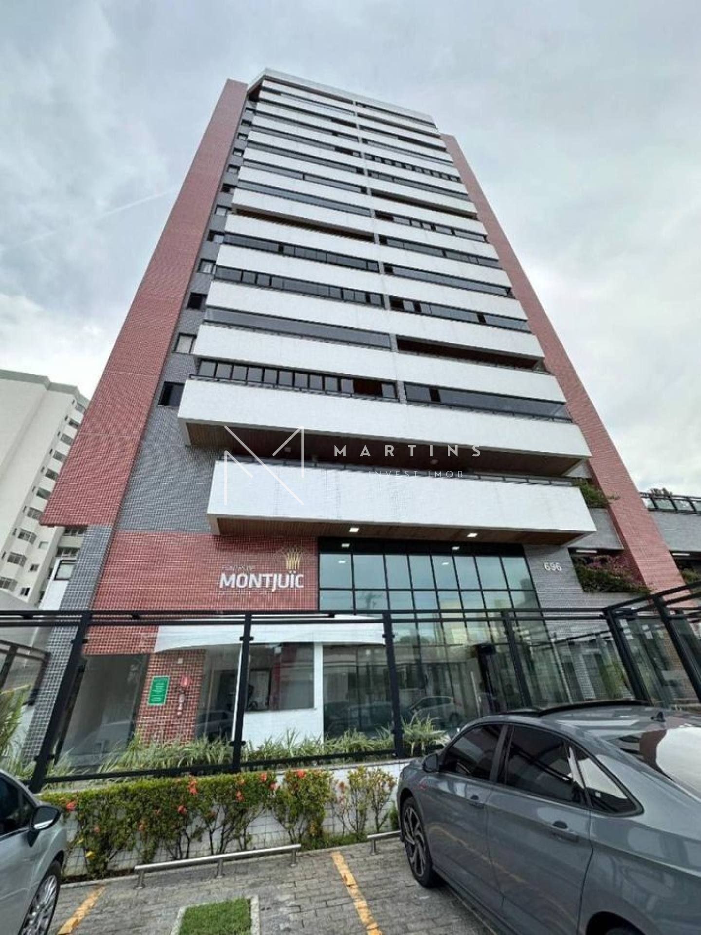 Apartamento à venda com 3 Quartos e 3 Suítes no Bairro Centro