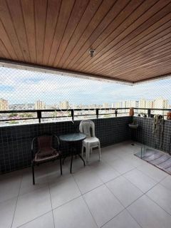 Apartamento à venda com 3 Quartos e 3 Suítes no Bairro Centro
