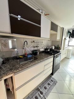 Apartamento à venda com 3 Quartos e 3 Suítes no Bairro Centro