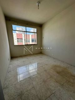 Apartamento à Venda com 3 quartos e Suíte no Bairro Luzia