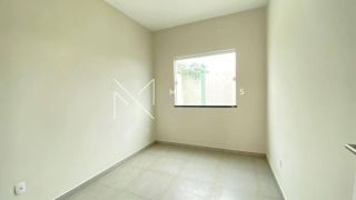 Casa à Venda com 3 quartos 2 suítes no bairro Coroa do Meio