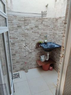 Casa à Venda com 3 quartos no bairro Aruana em Aracaju