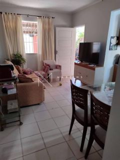 Casa à Venda com 3 quartos no bairro Aruana em Aracaju