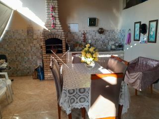 Casa de Condomínio à Venda 3 quartos, 1 suítes - Bairro Aruana