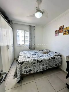Apartamento à Venda com 3 quartos - Bairro Farolândia