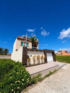 Casa Para Vender com 4 quartos - Luar da Barra