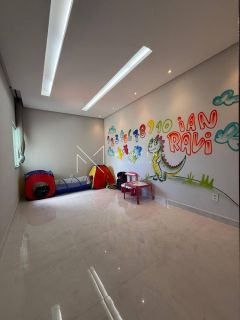 Casa Para Vender com 4 quartos - Luar da Barra