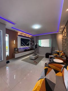 Casa Para Vender com 4 quartos - Luar da Barra