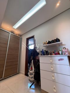 Casa Para Vender com 4 quartos - Luar da Barra