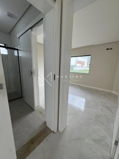 Casa à Venda com 4 quartos no Condomínio Alphaville Sergipe - Barra Dos Coqueiros