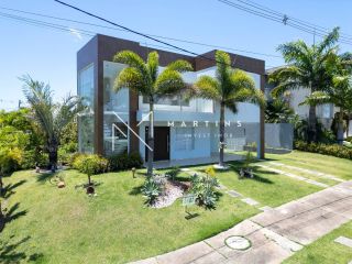 Casa com 5 Suítes no Alphaville Litoral Norte I