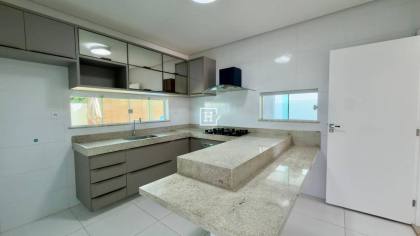Casa de Condomínio com 4 quartos à Venda, Marivan - Aracaju