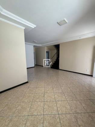 Casa com 5 quartos à Venda, São Conrado - Aracaju