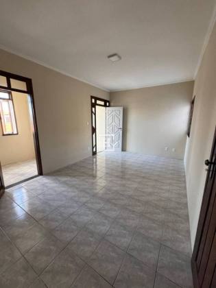 Casa com 5 quartos à Venda, São Conrado - Aracaju