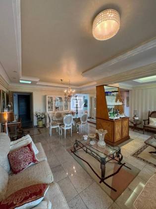 Apartamento com 4 Quartos à Venda no Edifício Orlando Maia, Salgado Filho - Aracaju