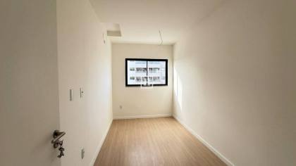 Apartamento com 3 Quartos à Venda no Condomínio Luzitá, Luzia - Aracaju