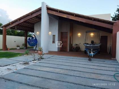 Casa de Alto Padrão com 4 Suítes à Venda no Morada do Rio, Aruana - Aracaju