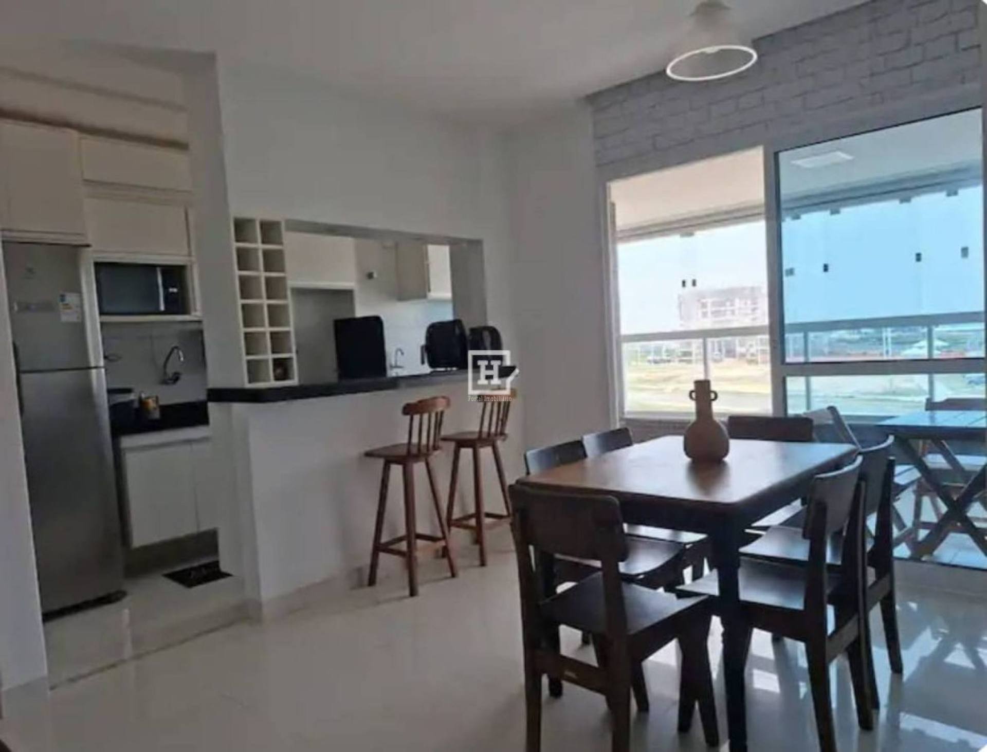 Apartamento com 2 Quartos e 2 Vagas à Venda no Inovatto Atalaia - Posição Sul