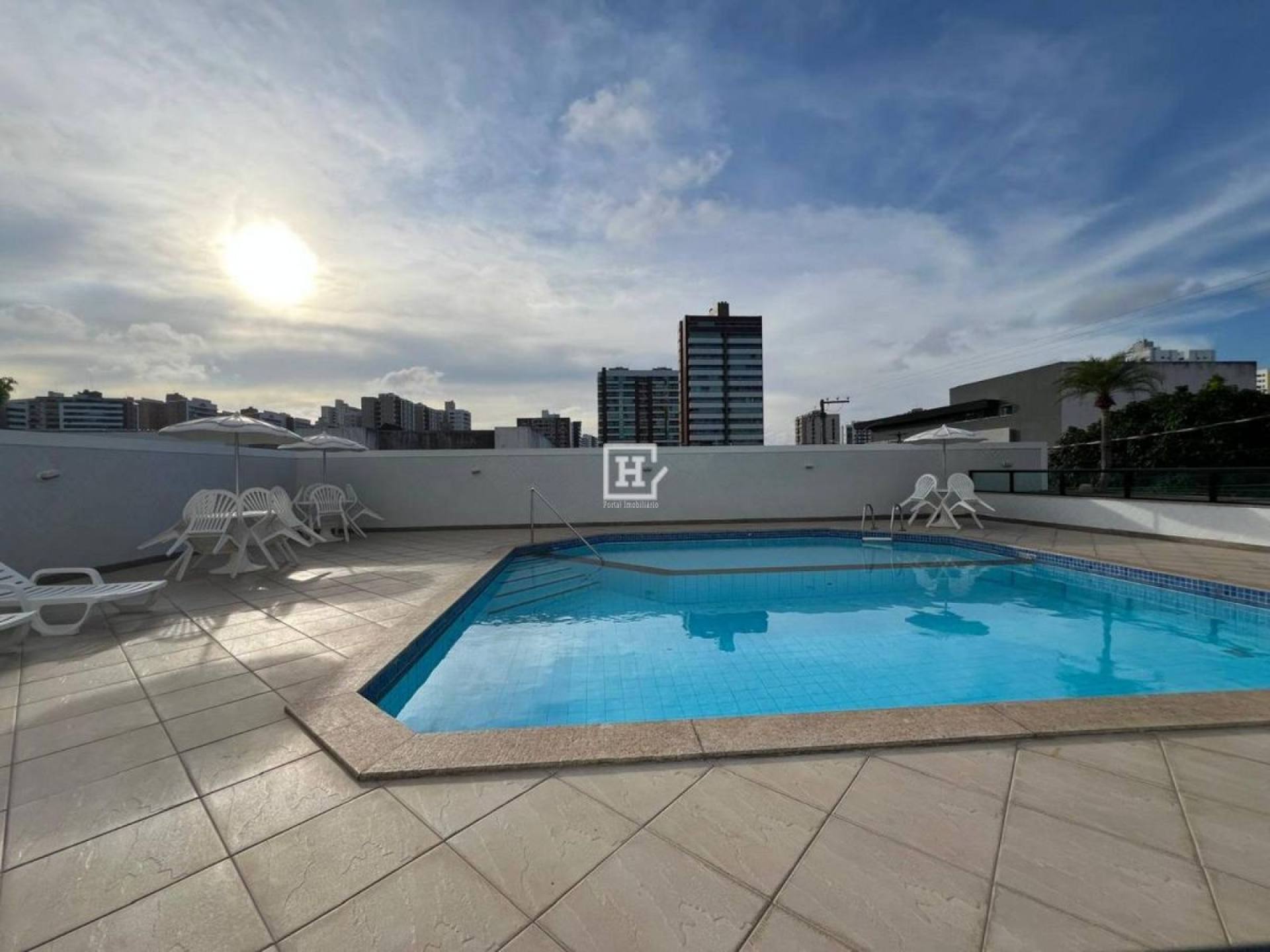 Apartamento com 124 m² à Venda no Edifício José Machado de Souza, Grageru