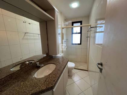 Apartamento com 124 m² à Venda no Edifício José Machado de Souza, Grageru