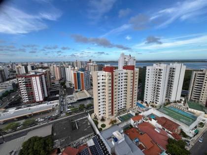 Apartamento com 124 m² à Venda no Edifício José Machado de Souza, Grageru