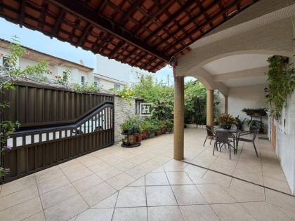 Casa com 6 Quartos à Venda no Luzia - Aracaju