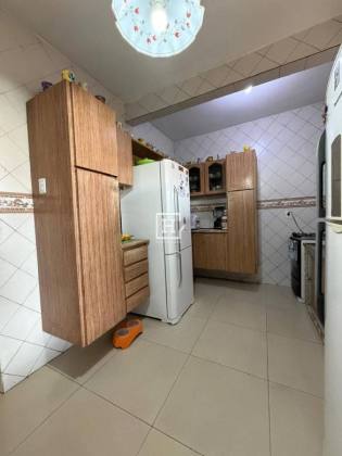 Casa com 6 Quartos à Venda no Luzia - Aracaju