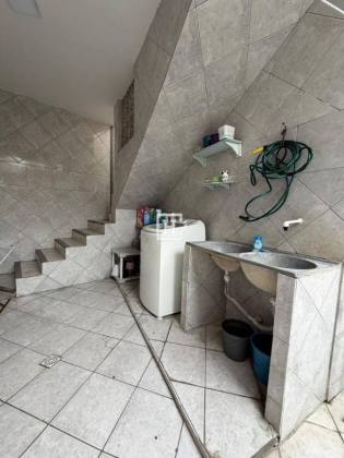 Casa com 6 Quartos à Venda no Luzia - Aracaju