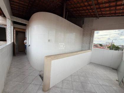 Casa com 6 Quartos à Venda no Luzia - Aracaju