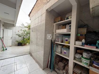 Casa com 6 Quartos à Venda no Luzia - Aracaju