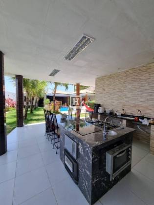 Casa de Alto Padrão com 6 Suítes à Venda em São José dos Náufragos