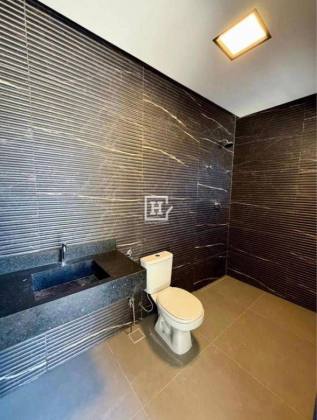 Casa com 3 Suítes à Venda no Residencial Guaricema, Aracaju