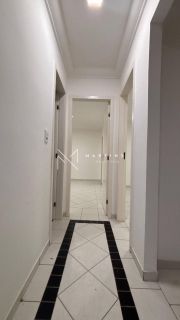 Casa de Condomínio à Venda com 3 quartos - Bairro Aruana