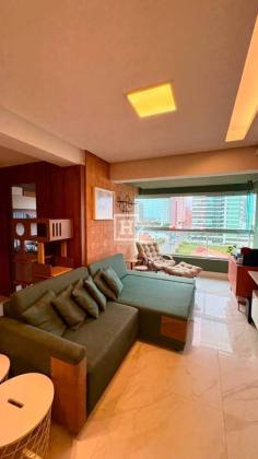 Apartamento com 3 Quartos à Venda no Condomínio Golden Prime, Atalaia