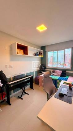 Apartamento com 3 Quartos à Venda no Condomínio Golden Prime, Atalaia