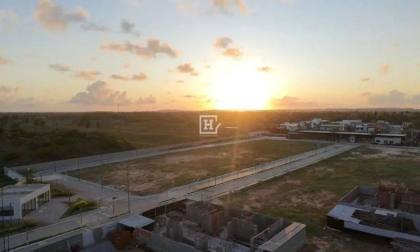 Lote de 428 m² à Venda no Condomínio Reserva Buena Vista, Robalo