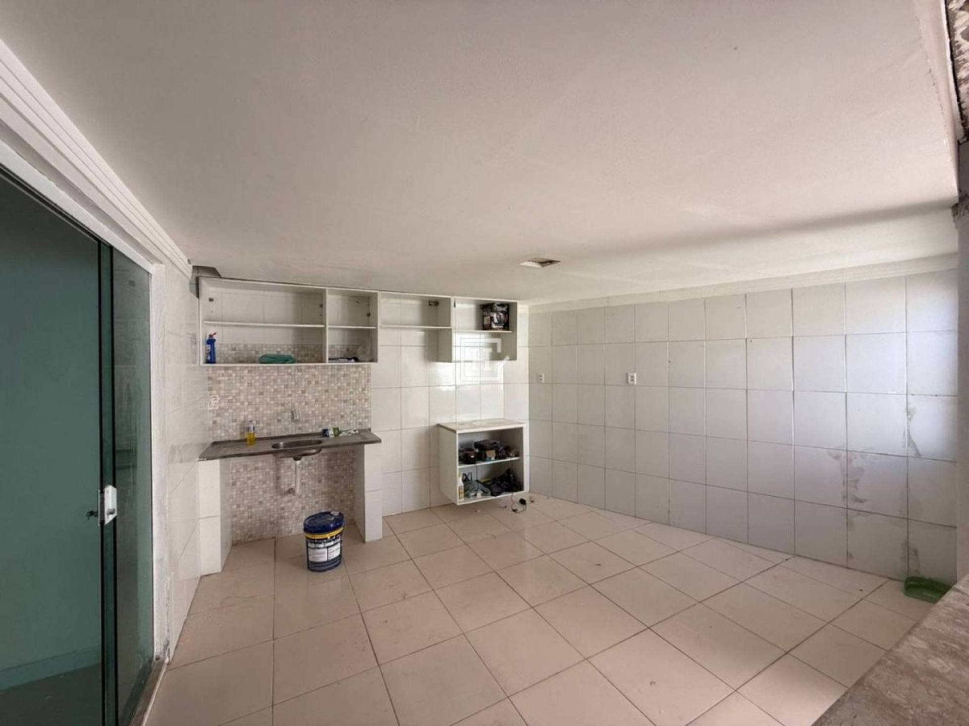 Casa com 3 Quartos à Venda no Bairro Cirurgia, Aracaju