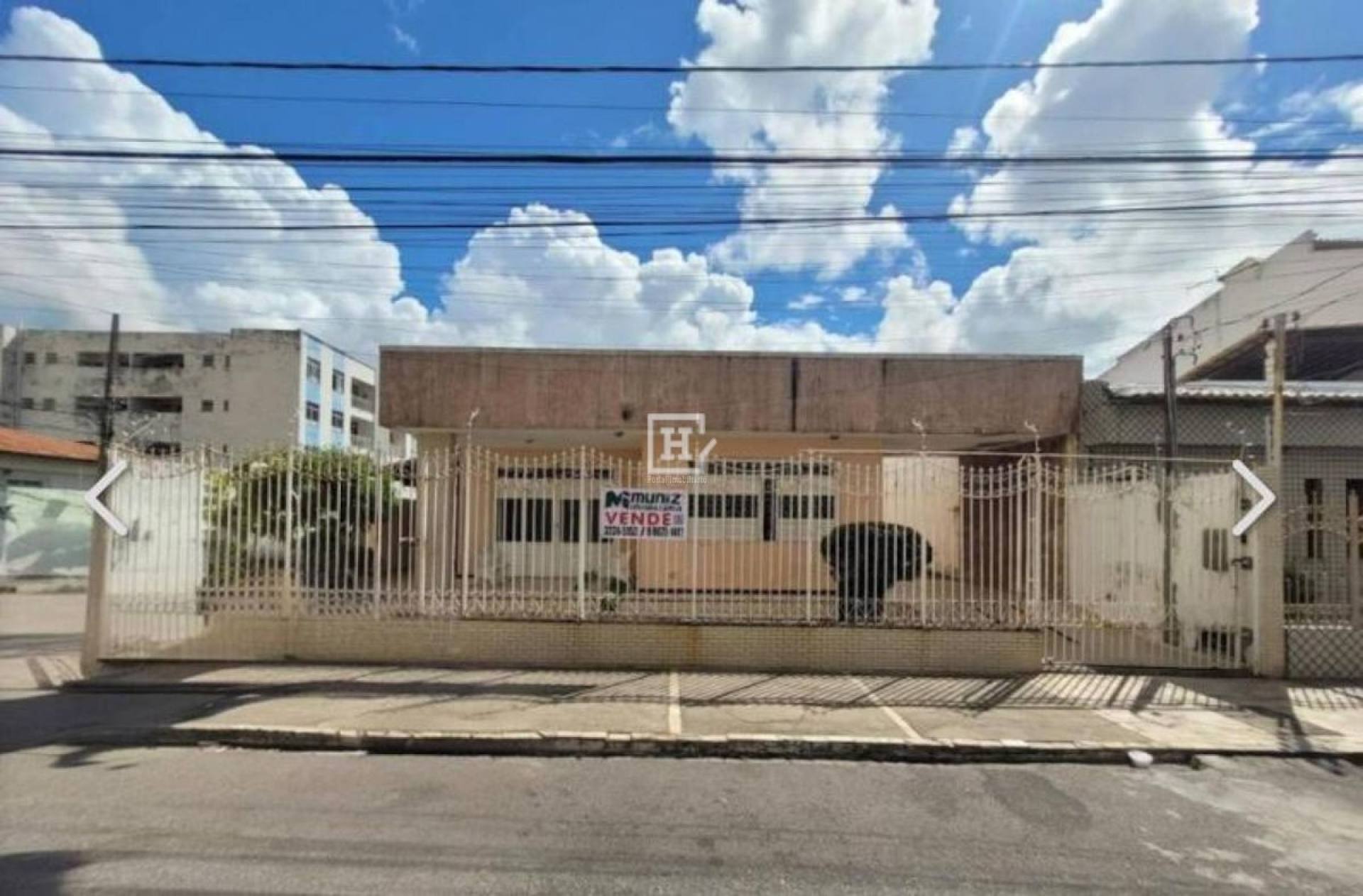 Casa com 4 Quartos e 4 Vagas à Venda no Bairro Suíssa, Aracaju