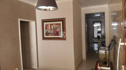 Casa com 4 Quartos e 2 Vagas à Venda no Bairro Suíssa, Aracaju