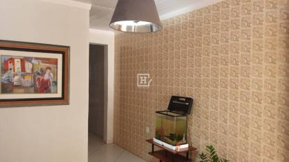Casa com 4 Quartos e 2 Vagas à Venda no Bairro Suíssa, Aracaju